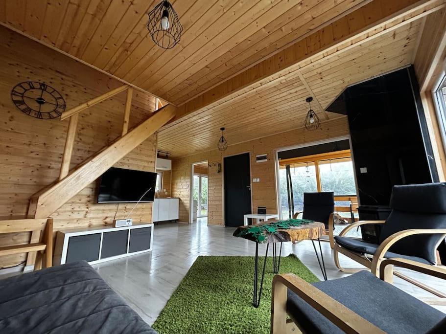Dom Male Mazury Villa Drozdowo Екстериор снимка